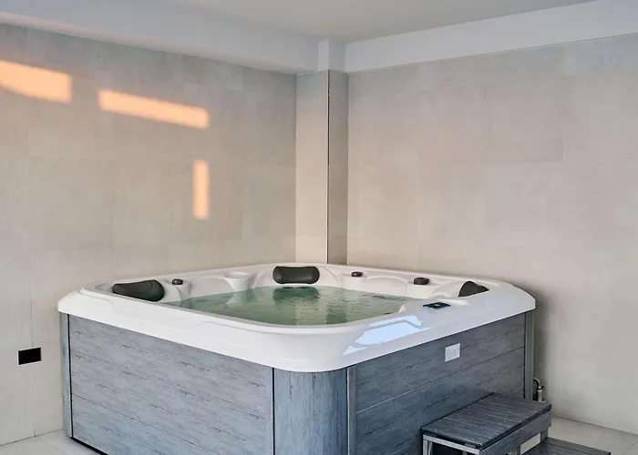 Stefinity In Infinity - Parking Apartment Mamaia