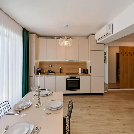 Stefinity In Infinity - Parking Appartement Mamaia