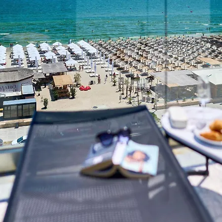 Stefinity In Infinity - Parking * Mamaia